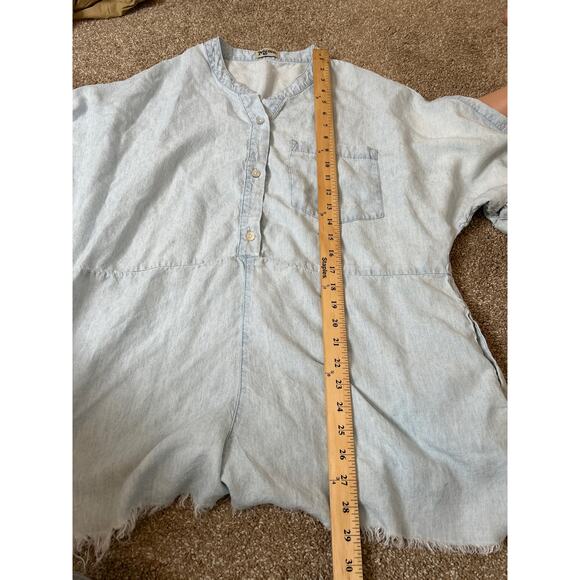 Show me your MuMu romper Chambray half button up rolled 3/4 sleeves SZ LG light - Picture 6 of 7